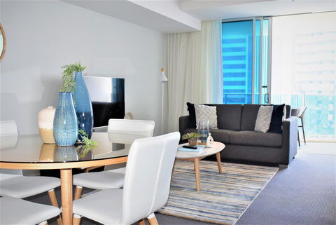 Gold Coast Private Apartments - H Residences, Surfers Paradise - Taree Accommodation 11