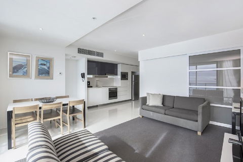 Gold Coast Private Apartments - H Residences, Surfers Paradise - Taree Accommodation 20
