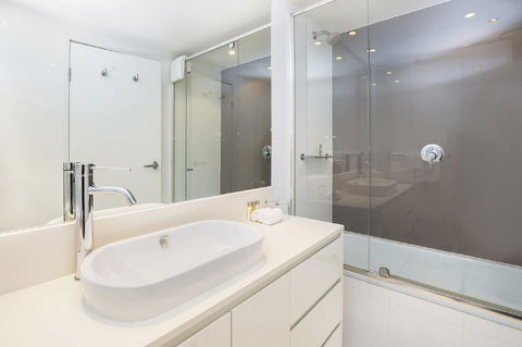 Gold Coast Private Apartments - H Residences, Surfers Paradise - Taree Accommodation 31