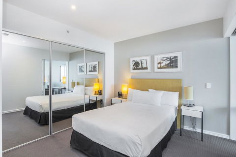 Gold Coast Private Apartments - H Residences, Surfers Paradise - Taree Accommodation 25