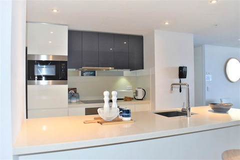 Gold Coast Private Apartments - H Residences, Surfers Paradise - Taree Accommodation 7