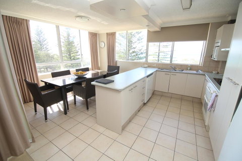 Oceania On Burleigh Beach - Taree Accommodation 5