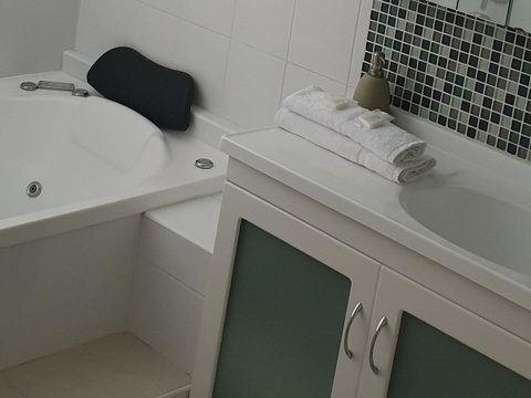Oceania On Burleigh Beach - Taree Accommodation 17
