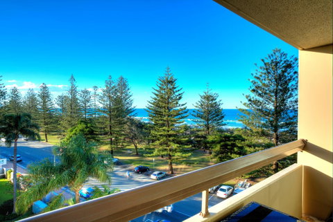 Oceania On Burleigh Beach - Taree Accommodation 0