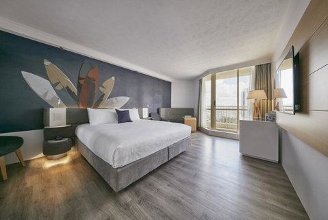 Novotel Surfers Paradise - Taree Accommodation 14