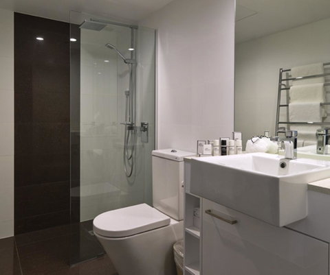 Novotel Surfers Paradise - Taree Accommodation 31
