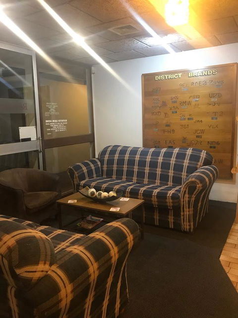 Emerald Central Hotel Official - Taree Accommodation 3