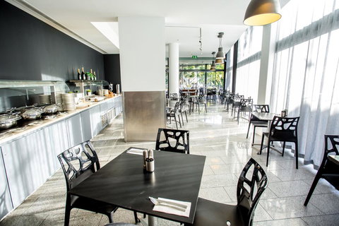 Mercure Brisbane Spring Hill - Taree Accommodation 29