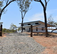 Ironbark House - Taree Accommodation