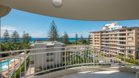 2nd Avenue Beachside Apartments - Taree Accommodation 11