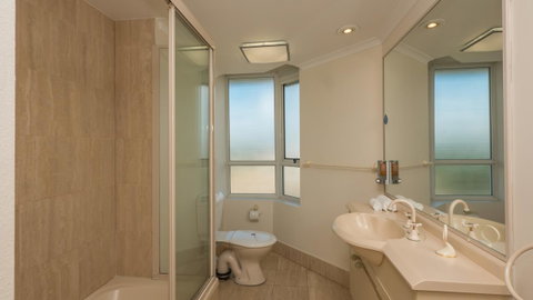 2nd Avenue Beachside Apartments - Taree Accommodation 13