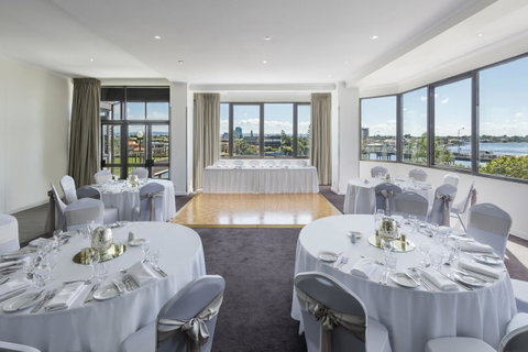 Vibe Hotel Gold Coast - Taree Accommodation 42