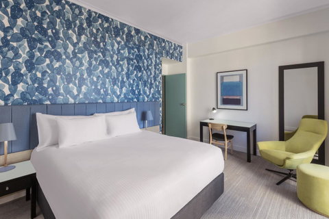 Vibe Hotel Gold Coast - Taree Accommodation 12