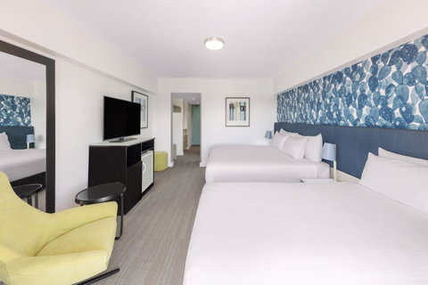 Vibe Hotel Gold Coast - Taree Accommodation 14