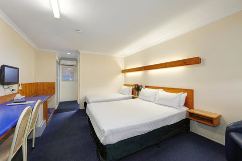 Smart Motels Bert Hinkler - Taree Accommodation 16