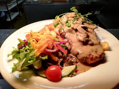 Burke & Wills Motor Inn - Taree Accommodation 14