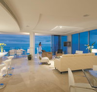 Oceans Mooloolaba - Taree Accommodation