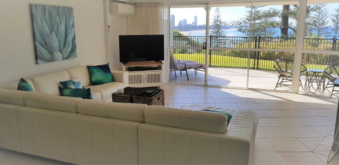Gemini Court Holiday Apartments - Taree Accommodation 26