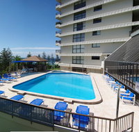 Gemini Court Holiday Apartments - Taree Accommodation