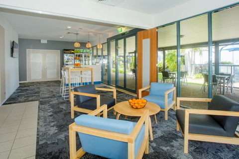 Mantra Hervey Bay - Taree Accommodation 6