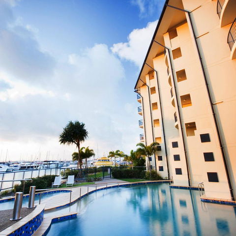 Mantra Hervey Bay - Taree Accommodation 11