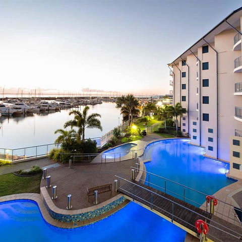 Mantra Hervey Bay - Taree Accommodation 21