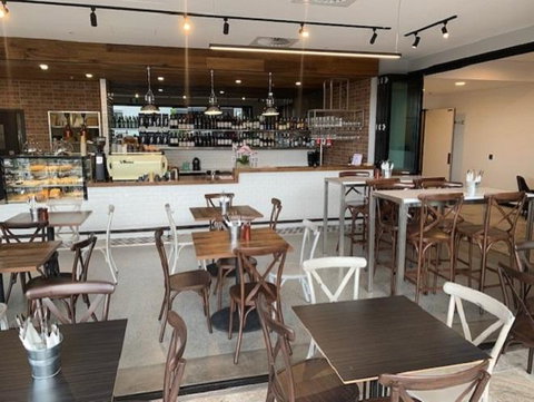 Essence Suites Taringa - Taree Accommodation 5