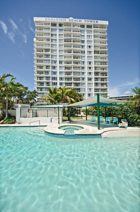 Burleigh Beach Tower - Taree Accommodation 3