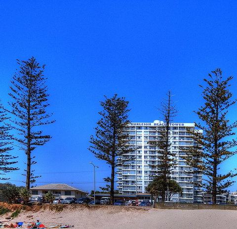 Burleigh Beach Tower - Taree Accommodation 8