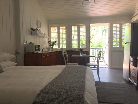 Halcyon On Bardon - Taree Accommodation 1