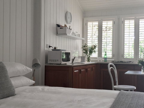 Halcyon On Bardon - Taree Accommodation 0