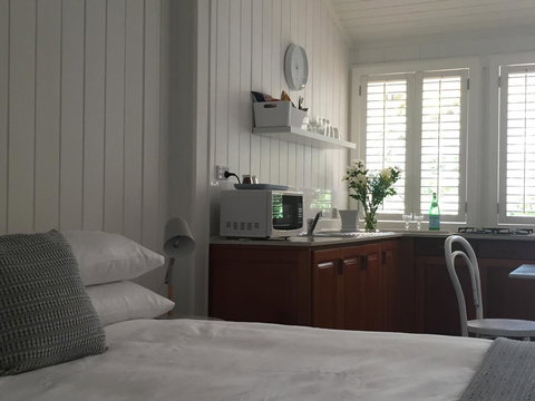 Halcyon On Bardon - Taree Accommodation 8