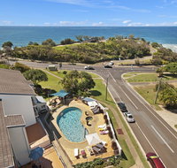 Pandanus Coolum Beach - Taree Accommodation