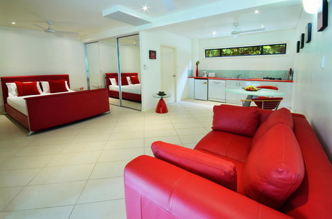 Misty Mountains Rainforest Retreat - Taree Accommodation 2