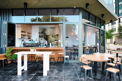 Vine Apartments South Brisbane - Taree Accommodation 7