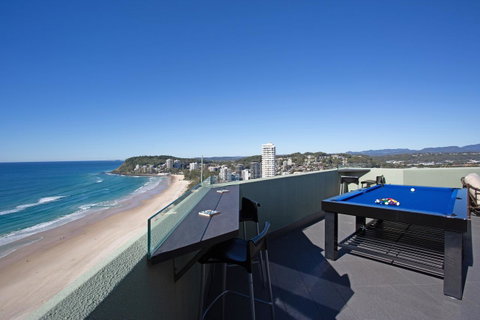 Burleigh Esplanade Apartments - Taree Accommodation 3