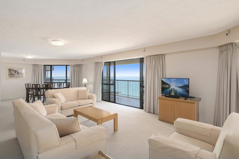 Burleigh Esplanade Apartments - Taree Accommodation 16