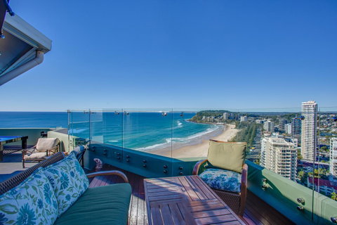 Burleigh Esplanade Apartments - Taree Accommodation 4