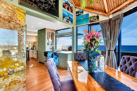 Burleigh Esplanade Apartments - Taree Accommodation 2