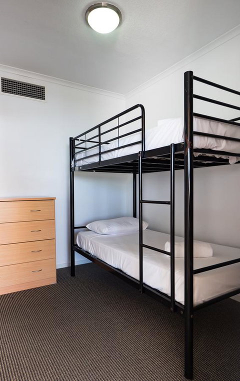 Swell Resort Burleigh Heads - Taree Accommodation 30