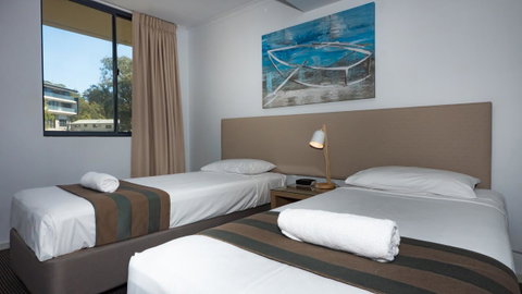 Swell Resort Burleigh Heads - Taree Accommodation 17