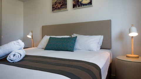 Swell Resort Burleigh Heads - Taree Accommodation 24