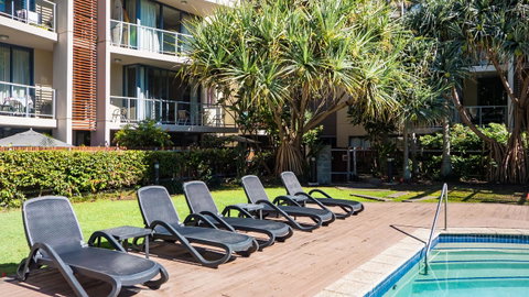 Swell Resort Burleigh Heads - Taree Accommodation 15