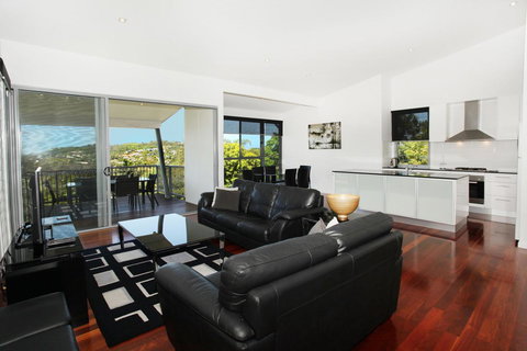 224 Centenary Heights Road Coolum Beach, 500 Dollar Bond, Linen Included - Taree Accommodation 3