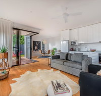 Sam's Buderim Mountain Guest House - Taree Accommodation