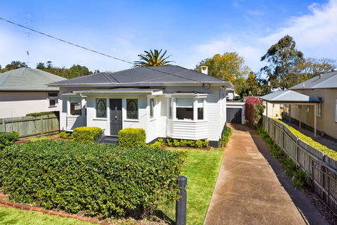 The Lighthouse - Taree Accommodation 18