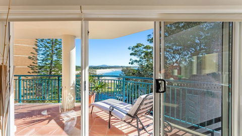 Whitesands 301 - Main Beach Location - Taree Accommodation 2