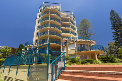 Whitesands, Unit 602, 34-38 North Street - Taree Accommodation 1