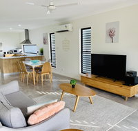 WHITSUNDAY brand new townhouse close to boardwalk - Taree Accommodation