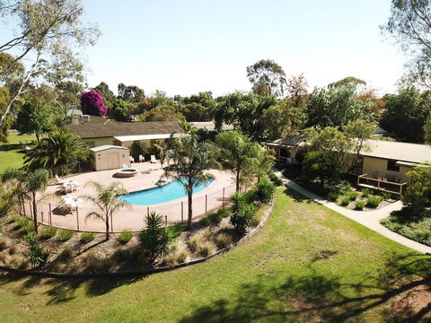 Winbi River Resort Holiday Rentals - Taree Accommodation 3